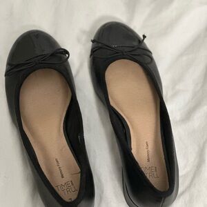 Time and Tru Women's Black Ballet Flats
